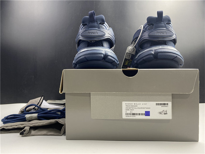 BLCG Track Blue Pearl 542023 W2LA1 4107 LED