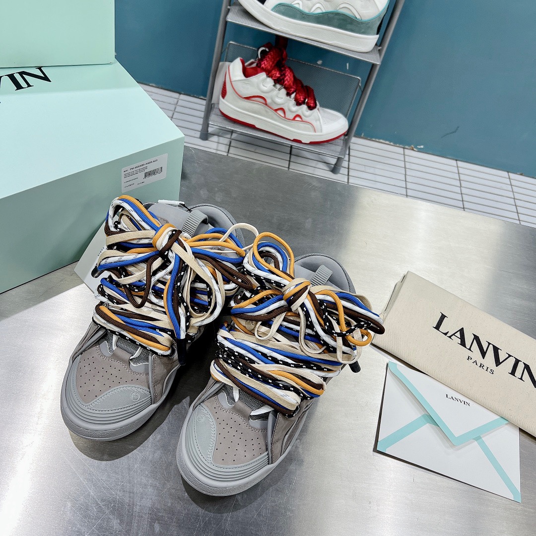 Lanvon Leather Curb 9