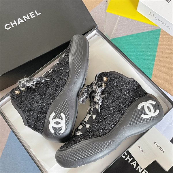 CHANEL 11