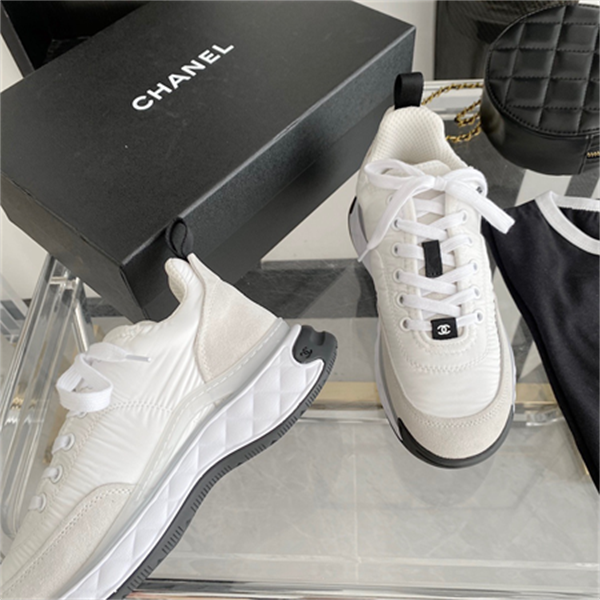 Chanal Sneakers
