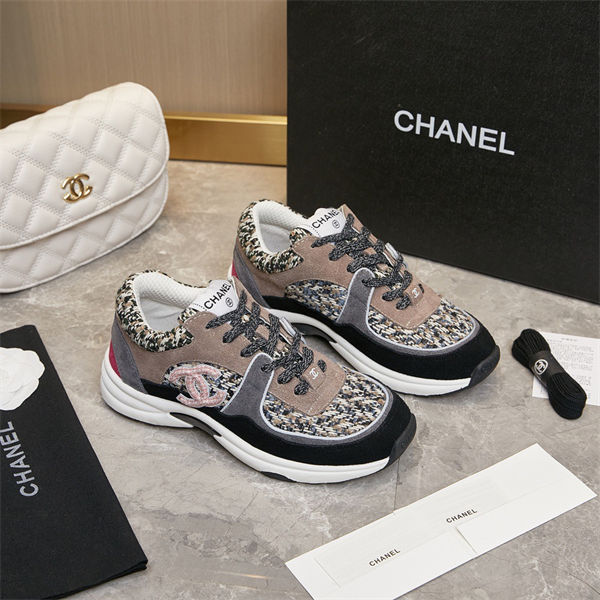 Chanal Sneakers