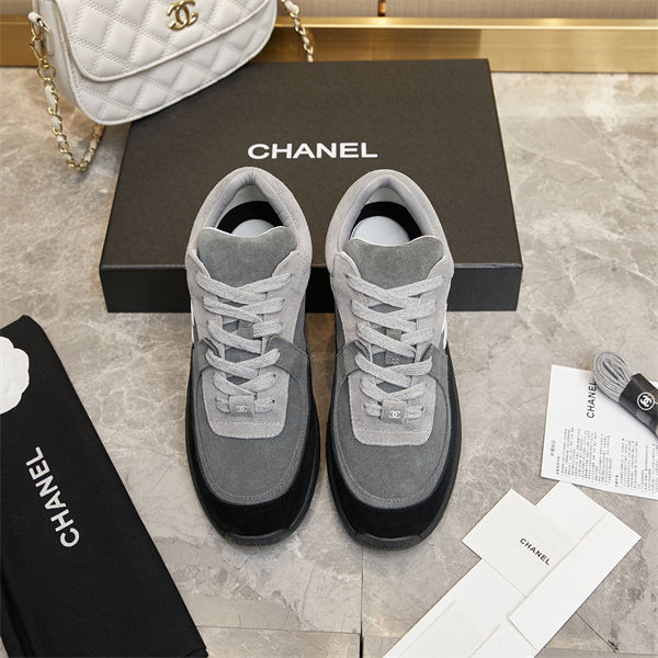 Chanal Sneakers