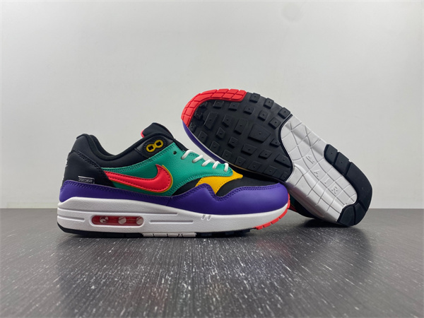Nike Air Max 1 SE