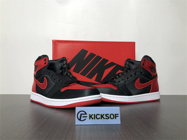Jordan 1 Retro High OG Satin Bred FD4810-061