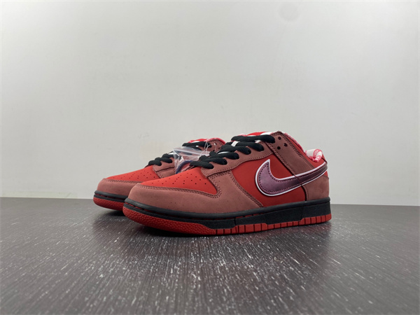 Nike SB Dunk Low Red Lobster