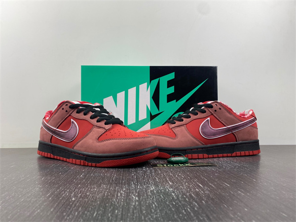 Nike SB Dunk Low Red Lobster