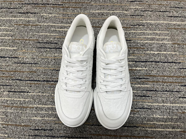 Dior Sneaker 013
