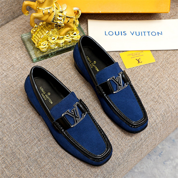Lv Loafer 011