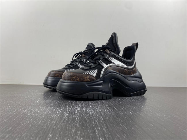 1 Vuitton Archlight Sneakers