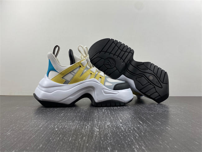 1 Vuitton Archlight Sneakers LV 4