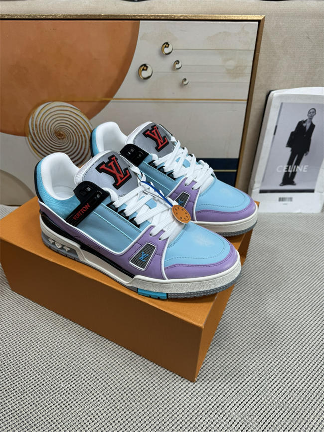 Lv Trainer Sneaker 25