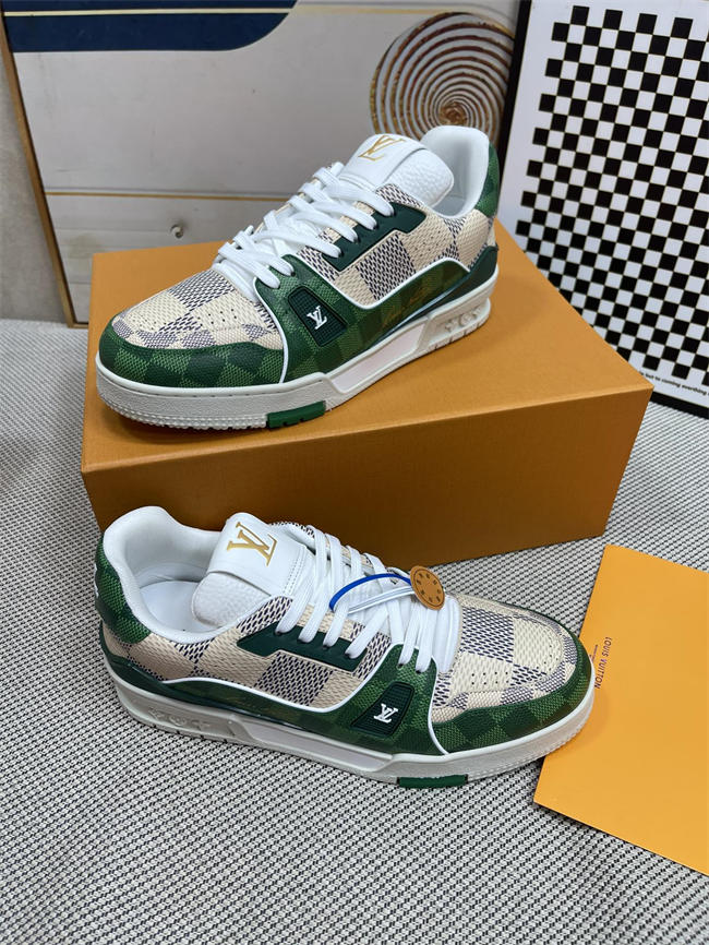 Lv Trainer Sneaker 27