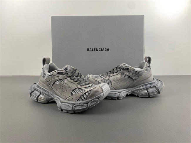 Balenciaga 3XL 230 759693 W3XLH 0210