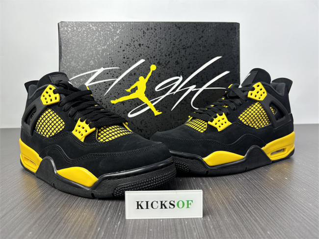 Jordan 4 Retro Thunder DH6927-017