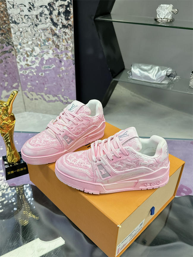 LV Trainer Sneaker