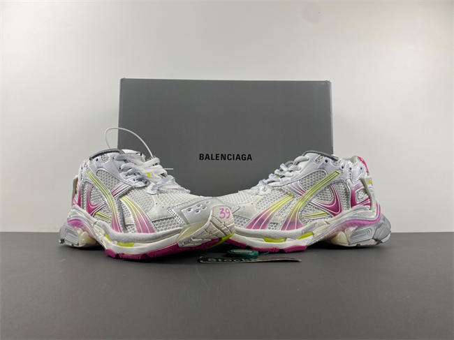 Balenciaga 772767-WRUNG 9517