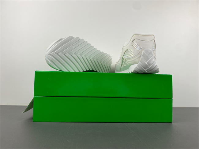 Bottega Veneta Orbit 741357 V2X40 9013