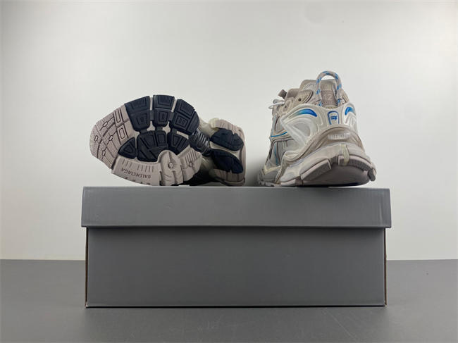 Balenciaga 772774-W3RNY-2240