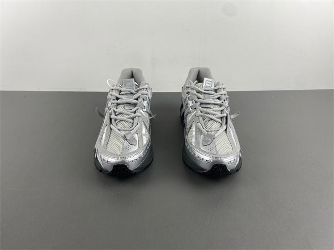 New Balance Silver gray black U1906AAF