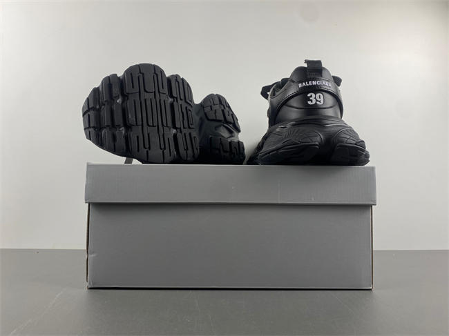 Balenciaga 78575 WCGLT 1000