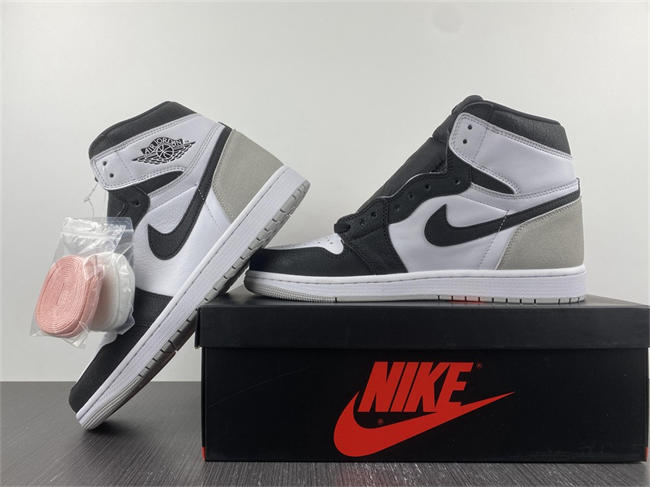 Air Jordan 1 Retro High OG Bleached Coral 555088-108