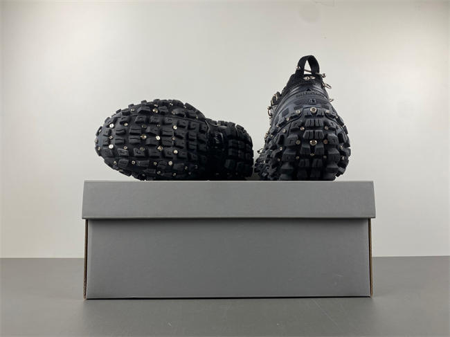 Balenciaga 685611-W2RAG 1081