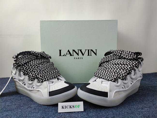 Lanvon Curb Sneaker 16