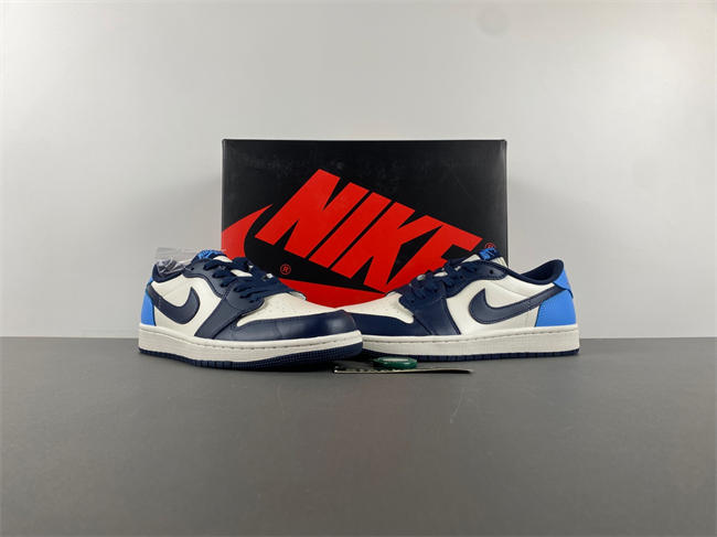 Air Jordan 1 Low OG Obsidian UNC CZ0790-400