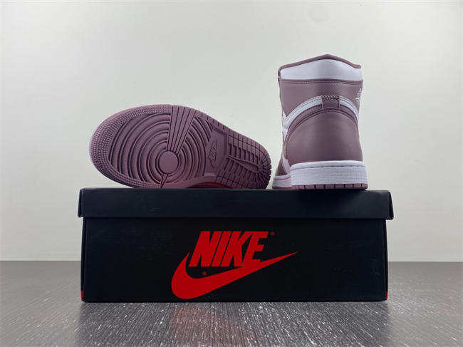 Air Jordan 1 Retro High OG Mauve DZ5485-105