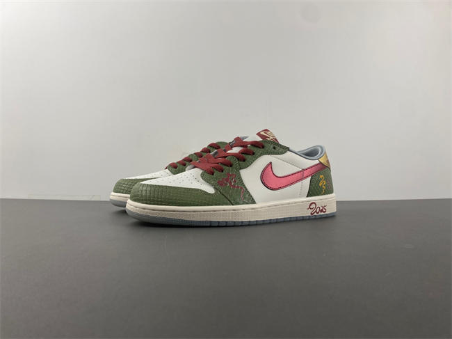 Air Jordan 1 Retro Low OG Year of the Dragon FN3727-100