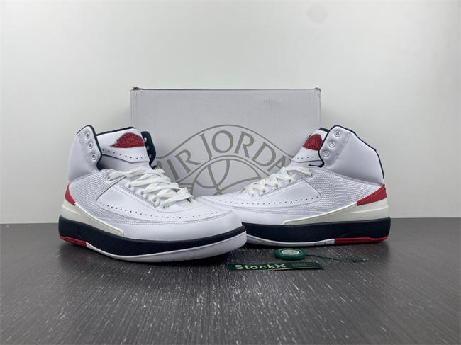 Air Jordan 2 OG “Chicago” DX2454-106