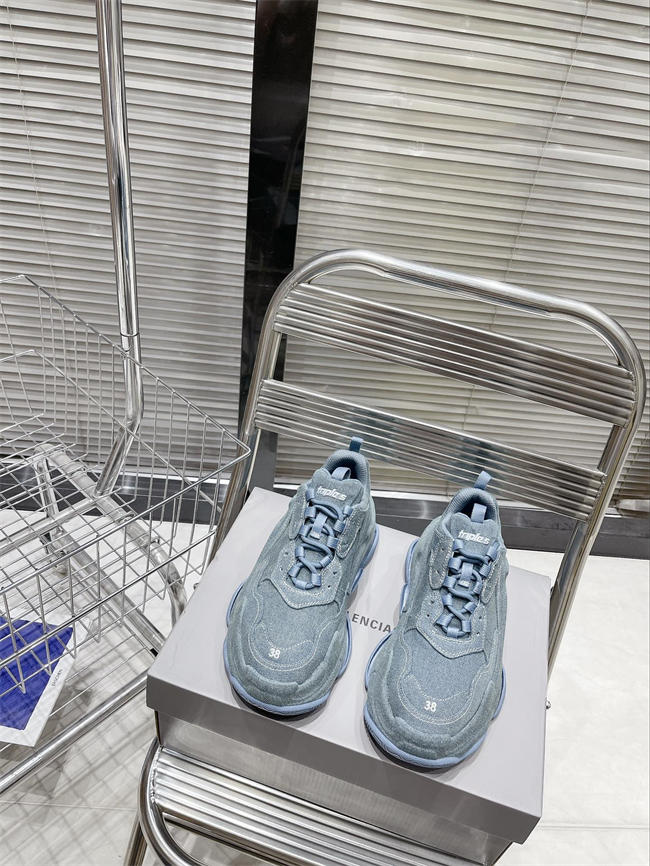 Balenciaga Triple S Sneaker