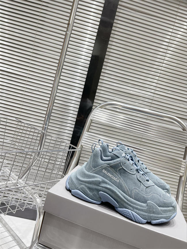Balenciaga Triple S Sneaker