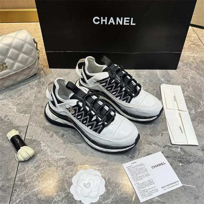 Chanel Trend Sneaker