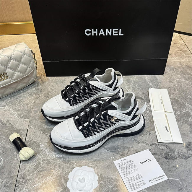 Chanel Trend Sneaker