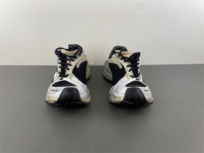 Balenciaga/ 803681-W3ST4-0510