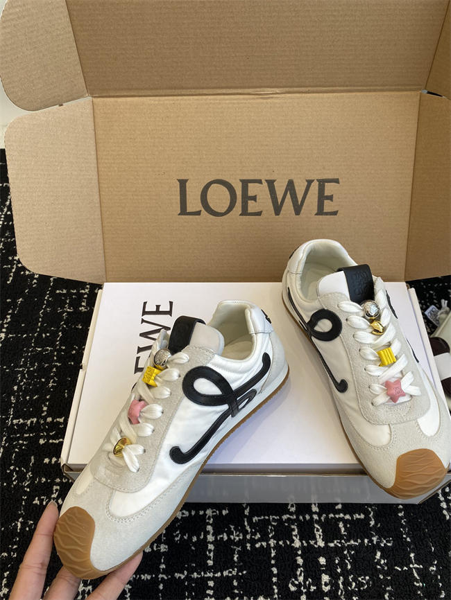 Loewe 2025 balletrunner