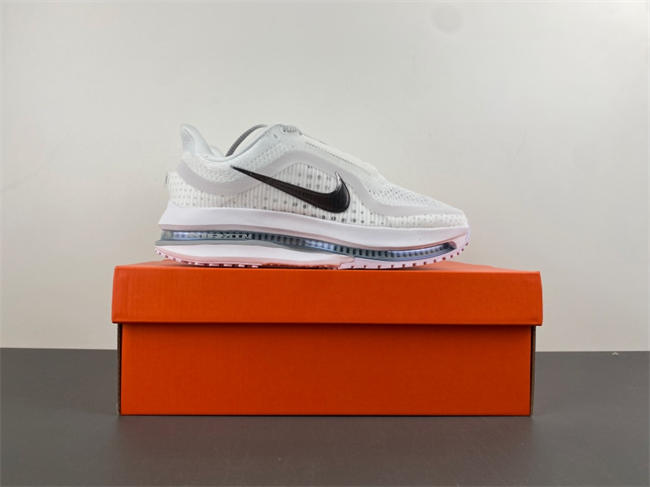 Nike Pegasus Premium “White”