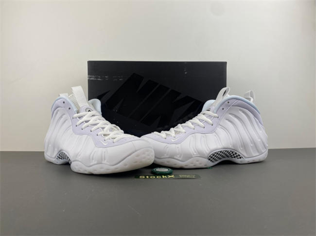 Nike Air Foamposite One “Triple White”