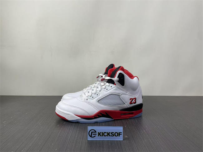 Air Jordan 5 “Fire Red” 136027-120