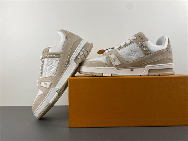 Louis Vuitton LV trainer