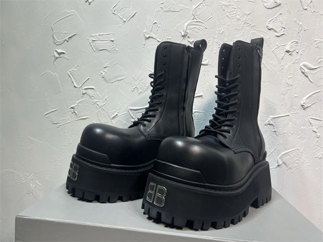 Balenciaga Boot