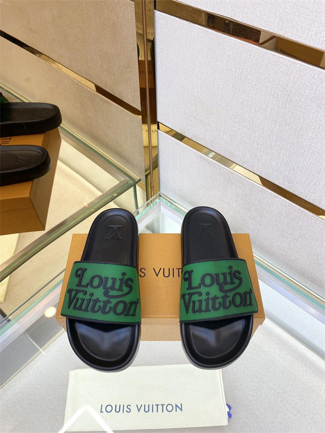 Lv Slipper