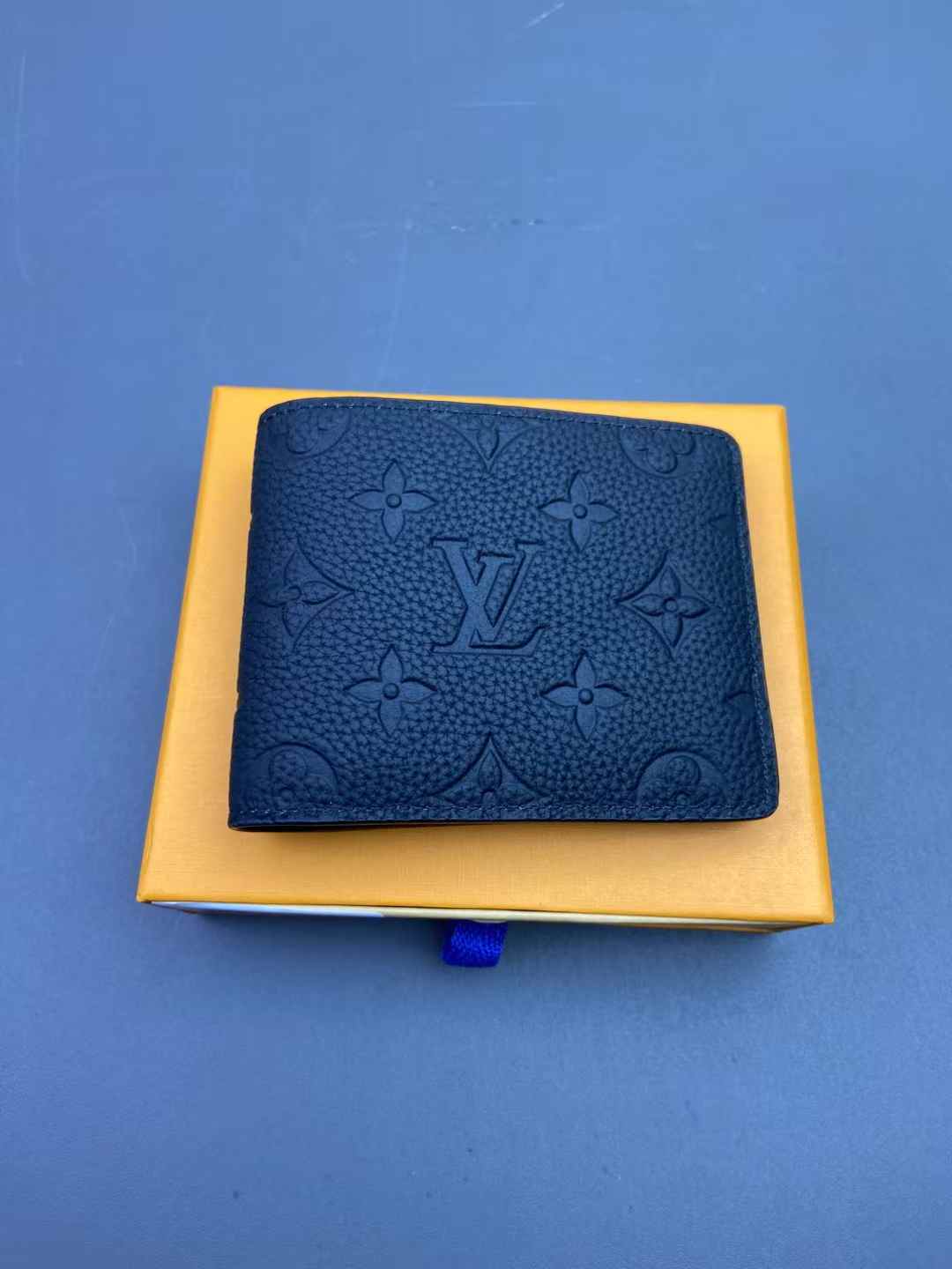 LV BAG